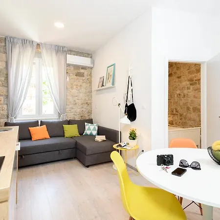 Apartment Fabijanko Oldtown Trogir Exterior photo